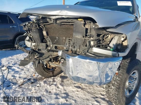 ✅ 2013 Ram 2500 Tradesman • VIN: 3C6TR5HT5DG518791 • Lot: 41254497. Wystawiony na IAAI z przebiegiem 178 967 mil. Bezpłatny archiwum sprzedaży aukcyjnych z USA i szczegółowy raport historii pojazdu na DreamBid. Zdjęcie 6.