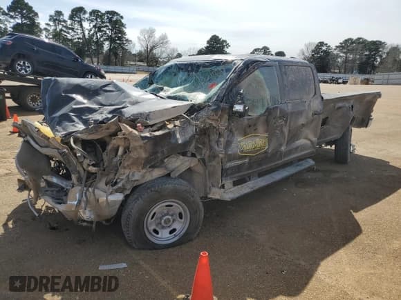 ✅ 2022 Ford F-250 XL • VIN: 1FT7W2BT8NED77007 • Lot: 48163205. Listed on Copart with Not provided. Free auction sales archive from the USA and detailed vehicle history report at DreamBid. Image 1.