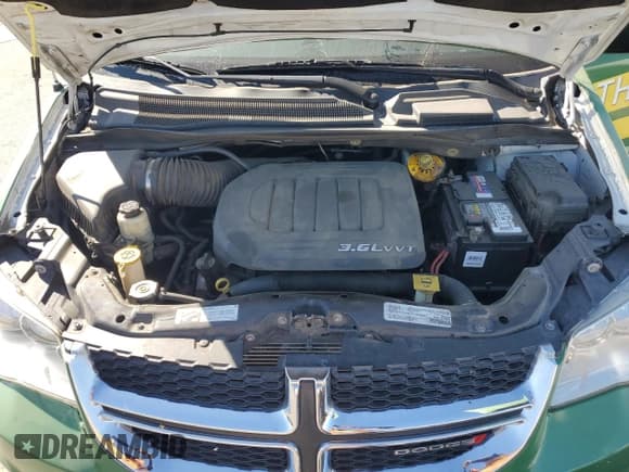 ✅ 2019 Dodge Grand Caravan SE • VIN: 2C4RDGBG9KR528045 • Лот: 64601795. Опубликован ранее на Copart с пробегом 130 189 миль. Бесплатный доступ к архиву аукционных продаж из США и подробный отчёт об истории автомобиля на DreamBid. Изображение 12.