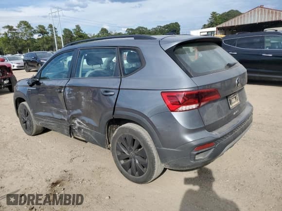 ✅ 2024 Volkswagen Taos S • VIN: 3VV5X7B24RM083839 • Lot: 84659175. Wystawiony na Copart z przebiegiem 45 846 mil. Bezpłatny archiwum sprzedaży aukcyjnych z USA i szczegółowy raport historii pojazdu na DreamBid. Zdjęcie 2.