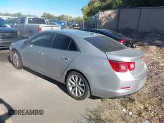 2014 Chevrolet Malibu LTZ z VIN 1G11H5SL1EU124367, wystawiony jako IAAI lot #43193209 z przebiegiem 150 221 mil mil oraz . Historia ofert i sprzedaży dostępna na DreamBid. Obrazek 3.