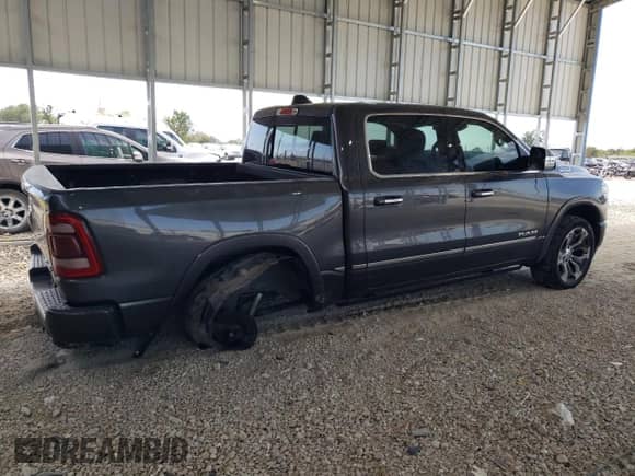 2019 Ram 1500 Limited z VIN 1C6SRFHT5KN619660, wystawiony jako Copart lot #85846335 z przebiegiem 120 427 mil mil oraz Szkoda całkowita • Salvage title. Historia ofert i sprzedaży dostępna na DreamBid. Obrazek 3.