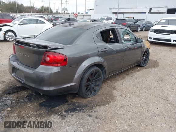 ✅ 2014 Dodge Avenger SE • VIN: 1C3CDZAG0EN224241 • Лот: 41524163. Опубликован ранее на IAAI с пробегом Не указан. Бесплатный доступ к архиву аукционных продаж из США и подробный отчёт об истории автомобиля на DreamBid. Изображение 4.