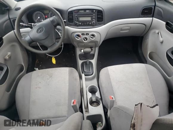 ✅ 2008 Hyundai Accent GLS • VIN: KMHCN46C58U212223 • Лот: 85864814. Опубликован ранее на Copart с пробегом 173 131 миль. Бесплатный доступ к архиву аукционных продаж из США и подробный отчёт об истории автомобиля на DreamBid. Изображение 8.