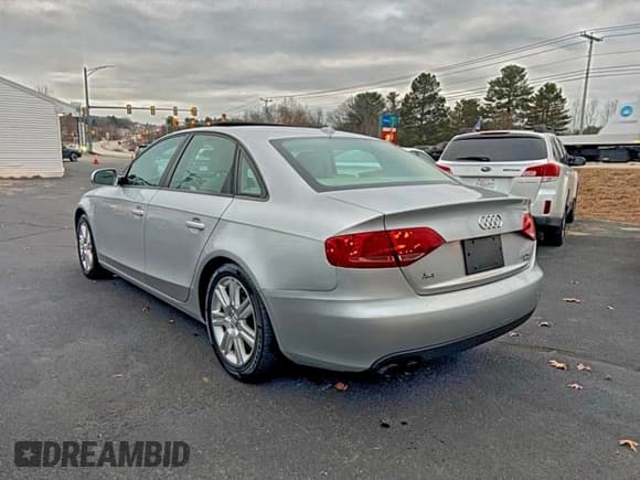 ✅ 2010 Audi A4 Premium • VIN: WAUBFAFL5AN035956 • Lot: 96464045. Listed on Copart with 130,845 mi. Free auction sales archive from the USA and detailed vehicle history report at DreamBid. Image 3.