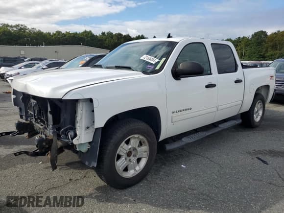 ✅ 2013 Chevrolet Silverado 1500 LT • VIN: 3GCPKSE71DG276067 • Lot: 72164484. Listed on Copart with 136,557 mi. Free auction sales archive from the USA and detailed vehicle history report at DreamBid. Image 1.