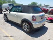 ✅ 2012 MINI Convertible • VIN: WMWZN3C51CT134646 • Лот: 42252740. Опубликован ранее на IAAI с пробегом 124 278 миль. Бесплатный доступ к архиву аукционных продаж из США и подробный отчёт об истории автомобиля на DreamBid. Изображение 3.