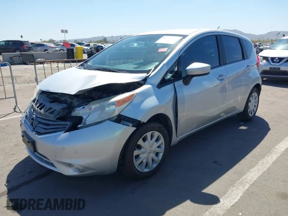 ✅ 2015 Nissan Note S Plus • VIN: 3N1CE2CP7FL403961 • Lot: 41874783. Wystawiony na IAAI z przebiegiem 150 142 mil. Bezpłatny archiwum sprzedaży aukcyjnych z USA i szczegółowy raport historii pojazdu na DreamBid. Zdjęcie 17.