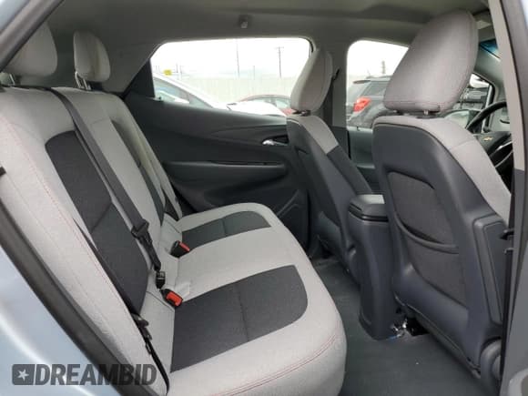 ✅ 2017 Chevrolet Bolt EV LT • VIN: 1G1FW6S05H4172627 • Lot: 45357584. Wystawiony na Copart z przebiegiem 83 410 mil. Bezpłatny archiwum sprzedaży aukcyjnych z USA i szczegółowy raport historii pojazdu na DreamBid. Zdjęcie 10.