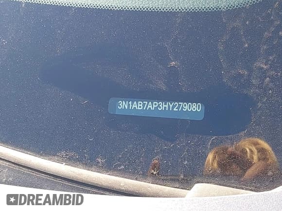 ✅ 2017 Nissan Sentra SV • VIN: 3N1AB7AP3HY279080 • Lot: 43704685. Listed on IAAI with 70,716 mi. Free auction sales archive from the USA and detailed vehicle history report at DreamBid. Image 9.