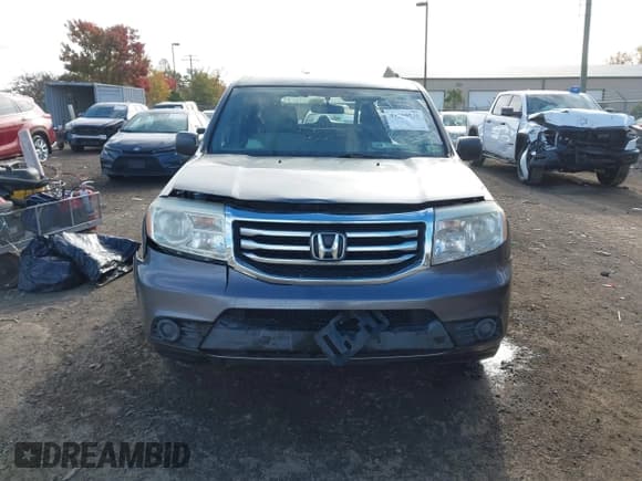 ✅ 2015 Honda Pilot LX • VIN: 5FNYF3H24FB008525 • Lot: 43559535. Listed on IAAI with 183,249 mi. Free auction sales archive from the USA and detailed vehicle history report at DreamBid. Image 13.