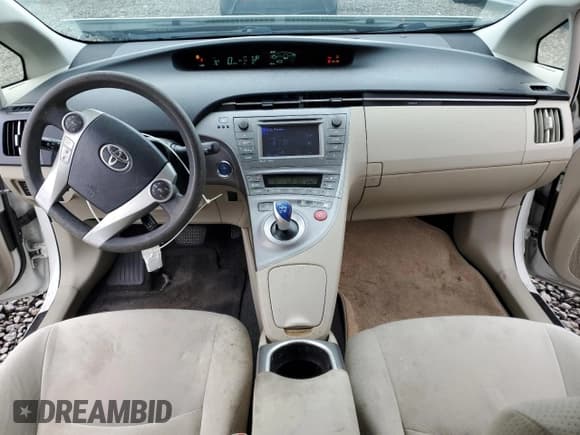 ✅ 2014 Toyota Prius Four • VIN: JTDKN3DU0E1769558 • Лот: 80152495. Опубликован ранее на Copart с пробегом 203 180 миль. Бесплатный доступ к архиву аукционных продаж из США и подробный отчёт об истории автомобиля на DreamBid. Изображение 8.