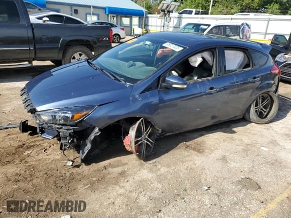 ✅ 2018 Ford Focus ST • VIN: 1FADP3L95JL282540 • Lot: 65827325. Wystawiony na Copart z przebiegiem 73 201 mil. Bezpłatny archiwum sprzedaży aukcyjnych z USA i szczegółowy raport historii pojazdu na DreamBid. Zdjęcie 1.