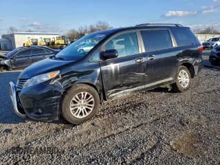 ✅ 2016 Toyota Sienna XLE • VIN: 5TDYK3DC2GS715209 • Lot: 95060385. Listed on Copart with 95,035 mi. Free auction sales archive from the USA and detailed vehicle history report at DreamBid. Image 1.