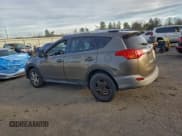 ✅ 2014 Toyota RAV4 LE • VIN: JTMBFREV8ED056932 • Лот: 94336135. Опубликован ранее на Copart с пробегом 186 496 миль. Бесплатный доступ к архиву аукционных продаж из США и подробный отчёт об истории автомобиля на DreamBid. Изображение 2.