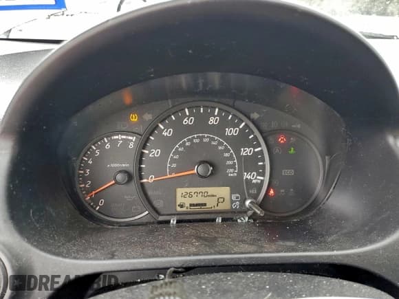 ✅ 2017 Mitsubishi Mirage ES • VIN: ML32F3FJ5HHF04930 • Lot: 93399015. Listed on Copart with 126,770 mi. Free auction sales archive from the USA and detailed vehicle history report at DreamBid. Image 9.