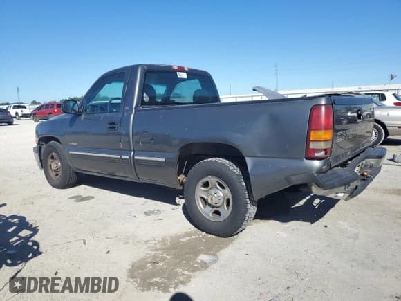 ✅ 2001 Chevrolet Silverado 1500 • VIN: 1GCEC14W81Z239407 • Lot: 86644515. Listed on Copart with 194,180 mi. Free auction sales archive from the USA and detailed vehicle history report at DreamBid. Image 2.