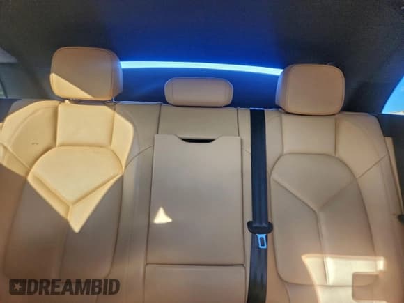 ✅ 2017 Porsche Macan • VIN: WP1AA2A52HLB00133 • Лот: 94735285. Опубликован ранее на Copart с пробегом 81 265 миль. Бесплатный доступ к архиву аукционных продаж из США и подробный отчёт об истории автомобиля на DreamBid. Изображение 10.