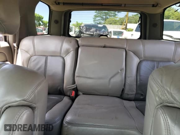 ✅ 2001 GMC Yukon Denali • VIN: 1GKEK63U51J281620 • Лот: 65841805. Опубликован ранее на Copart с пробегом 251 569 миль. Бесплатный доступ к архиву аукционных продаж из США и подробный отчёт об истории автомобиля на DreamBid. Изображение 10.