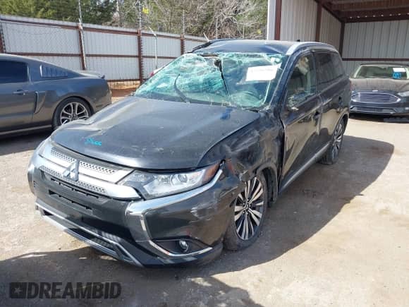 2019 Mitsubishi Outlander ES с VIN JA4AZ3A3XKZ041541, выставлен на аукционе IAAI как лот 41826586 с пробегом 104 484 миль миль и . История ставок и продаж доступна на DreamBid. Изображение 2.