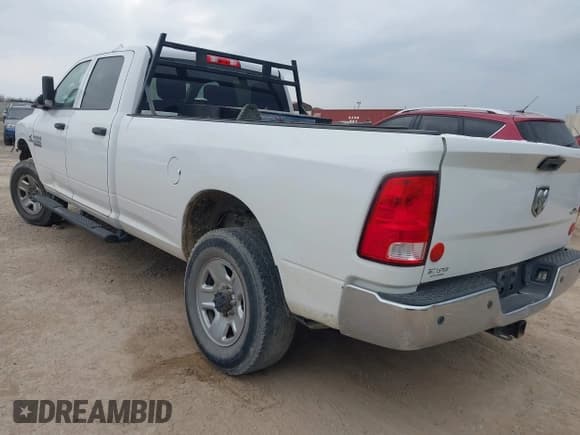 ✅ 2017 Ram 2500 Tradesman • VIN: 3C6UR5HL3HG519898 • Lot: 41707036. Listed on IAAI with 176,928 mi. Free auction sales archive from the USA and detailed vehicle history report at DreamBid. Image 3.