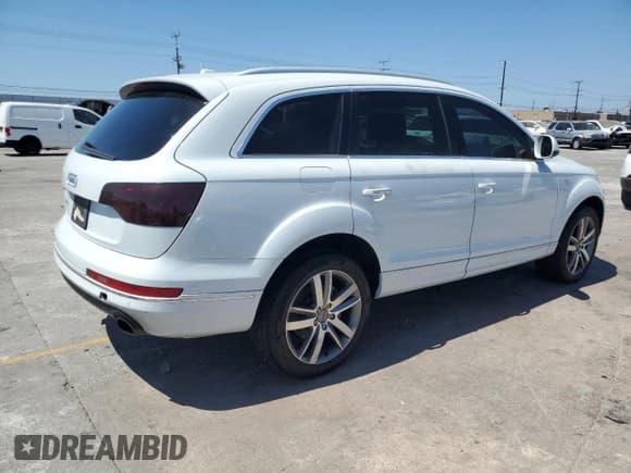 ✅ 2013 Audi Q7 Premium Plus • VIN: WA1LGAFE7DD014584 • Lot: 70217315. Listed on Copart with Not provided. Free auction sales archive from the USA and detailed vehicle history report at DreamBid. Image 3.