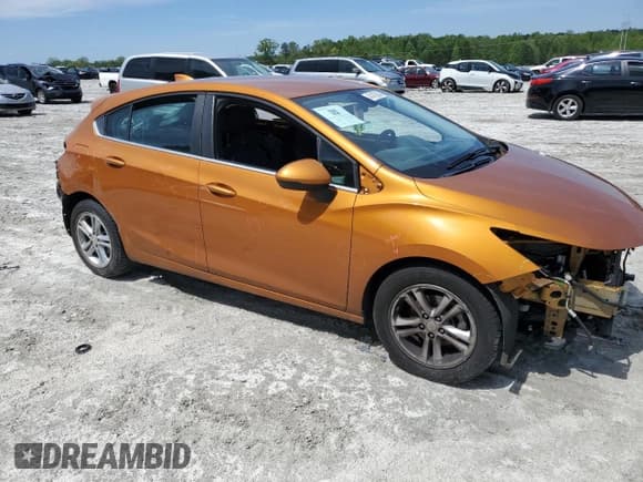✅ 2017 Chevrolet Cruze LT • VIN: 3G1BE6SM9HS541879 • Lot: 47472933. Listed on Copart with 100,303 mi. Free auction sales archive from the USA and detailed vehicle history report at DreamBid. Image 4.