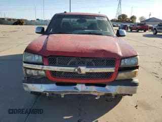 ✅ 2004 Chevrolet Silverado 1500 LS • VIN: 2GCEC19TX41339861 • Лот: 77693614. Опубликован ранее на Copart с пробегом Не указан. Бесплатный доступ к архиву аукционных продаж из США и подробный отчёт об истории автомобиля на DreamBid. Изображение 5.