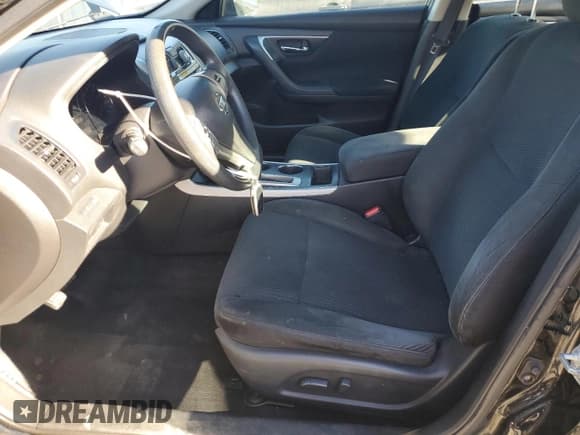✅ 2015 Nissan Altima SL • VIN: 1N4AL3AP4FC213555 • Lot: 91760035. Listed on Copart with 191,885 mi. Free auction sales archive from the USA and detailed vehicle history report at DreamBid. Image 7.