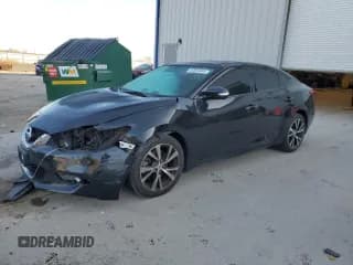 ✅ 2017 Nissan Maxima Platinum • VIN: 1N4AA6AP1HC401184 • Lot: 92059485. Wystawiony na Copart z przebiegiem 107 460 mil. Bezpłatny archiwum sprzedaży aukcyjnych z USA i szczegółowy raport historii pojazdu na DreamBid. Zdjęcie 1.