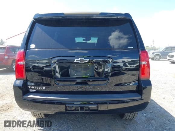 ✅ 2018 Chevrolet Tahoe LT • VIN: 1GNSKBKC7JR156188 • Lot: 43114562. Listed on IAAI with 149,298 mi. Free auction sales archive from the USA and detailed vehicle history report at DreamBid. Image 16.