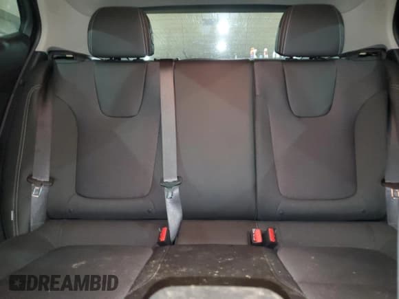 ✅ 2025 Buick Encore GX Preferred • VIN: KL4AMBSL4SB138914 • Lot: 92881295. Listed on Copart with 25,616 mi. Free auction sales archive from the USA and detailed vehicle history report at DreamBid. Image 10.