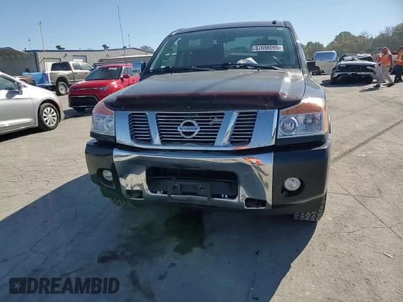 ✅ 2015 Nissan Titan SV • VIN: 1N6AA0EC2FN512744 • Лот: 87098095. Опубликован ранее на Copart с пробегом 152 911 миль. Бесплатный доступ к архиву аукционных продаж из США и подробный отчёт об истории автомобиля на DreamBid. Изображение 14.