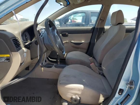 ✅ 2010 Hyundai Accent GLS • VIN: KMHCN4AC8AU474900 • Лот: 55462465. Опубликован ранее на Copart с пробегом 109 102 миль. Бесплатный доступ к архиву аукционных продаж из США и подробный отчёт об истории автомобиля на DreamBid. Изображение 7.