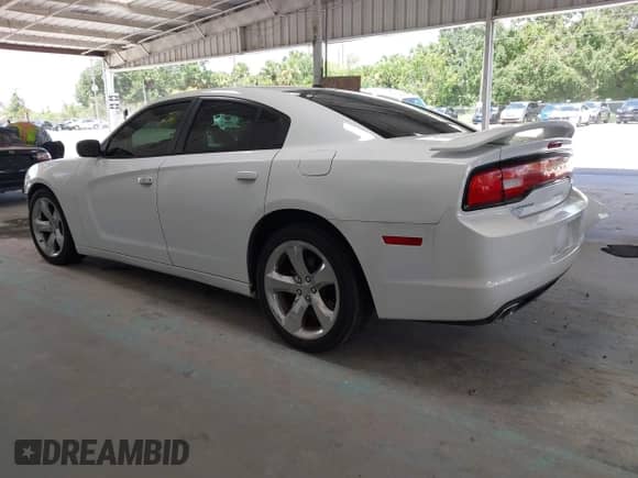 2014 Dodge Charger SXT Plus with VIN 2C3CDXHGXEH202167, listed as a IAAI auction lot 42816367 with 116,939 mi miles and . Bid and sale history available at DreamBid. Image 3.