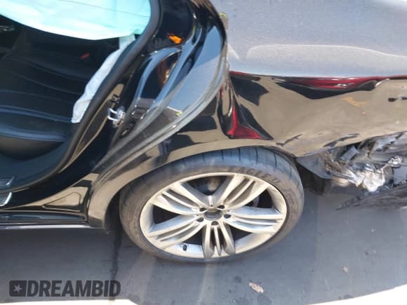 ✅ 2019 Mercedes-Benz S 560 • VIN: WDDUG8DB0KA456557 • Lot: 42327166. Wystawiony na IAAI z przebiegiem 61 962 mil. Bezpłatny archiwum sprzedaży aukcyjnych z USA i szczegółowy raport historii pojazdu na DreamBid. Zdjęcie 22.