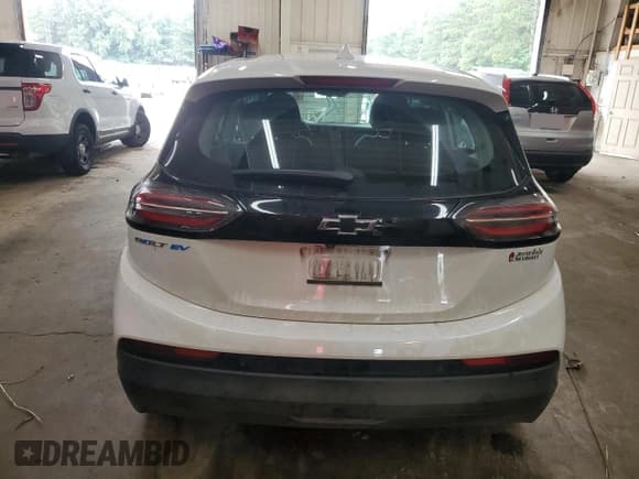 ✅ 2023 Chevrolet Bolt EV 1LT • VIN: 1G1FW6S06P4187362 • Лот: 69634825. Опубликован ранее на Copart с пробегом 25 981 миль. Бесплатный доступ к архиву аукционных продаж из США и подробный отчёт об истории автомобиля на DreamBid. Изображение 6.
