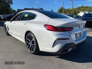 ✅ 2021 BMW 8 Series M850i • VIN: WBAGV8C01MCG76388 • Лот: 90394145. Опубликован ранее на Copart с пробегом 62 877 миль. Бесплатный доступ к архиву аукционных продаж из США и подробный отчёт об истории автомобиля на DreamBid. Изображение 4.