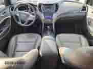 ✅ 2015 Hyundai Santa Fe • VIN: 5XYZUDLA7FG285886 • Лот: 90075335. Опубликован ранее на Copart с пробегом 211 802 миль. Бесплатный доступ к архиву аукционных продаж из США и подробный отчёт об истории автомобиля на DreamBid. Изображение 8.