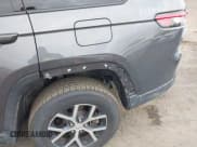 ✅ 2024 Jeep Grand Cherokee Limited • VIN: 1C4RJKBG1R8514173 • Lot: 43253334. Listed on IAAI with 13,989 mi. Free auction sales archive from the USA and detailed vehicle history report at DreamBid. Image 6.