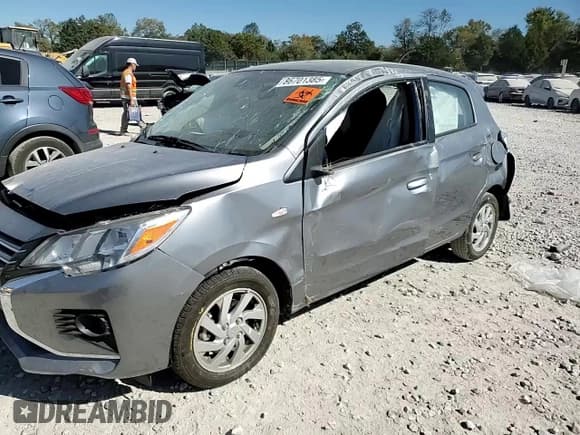 ✅ 2022 Mitsubishi Mirage ES • VIN: ML32AUHJ6NH001983 • Лот: 86701385. Опубликован ранее на Copart с пробегом 13 423 миль. Бесплатный доступ к архиву аукционных продаж из США и подробный отчёт об истории автомобиля на DreamBid. Изображение 13.