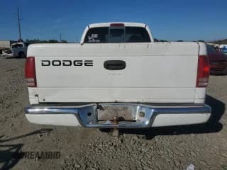 ✅ 2001 Dodge Dakota • VIN: 1B7FL26X81S186541 • Lot: 41729085. Wystawiony na Copart z przebiegiem 106 972 mil. Bezpłatny archiwum sprzedaży aukcyjnych z USA i szczegółowy raport historii pojazdu na DreamBid. Zdjęcie 6.