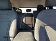 ✅ 2022 Hyundai Tucson SEL • VIN: 5NMJBCAE6NH154830 • Lot: 67425744. Wystawiony na Copart z przebiegiem Nie podano. Bezpłatny archiwum sprzedaży aukcyjnych z USA i szczegółowy raport historii pojazdu na DreamBid. Zdjęcie 10.