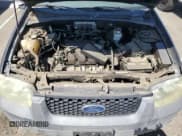 ✅ 2005 Ford Escape XLT • VIN: 1FMYU03155KB11291 • Lot: 52246495. Listed on Copart with Not provided. Free auction sales archive from the USA and detailed vehicle history report at DreamBid. Image 11.