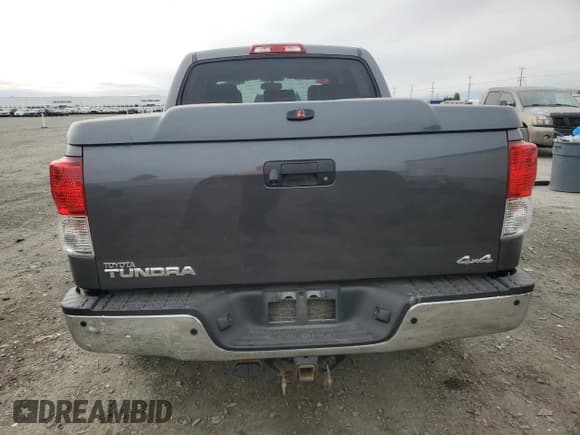 ✅ 2013 Toyota Tundra Limited • VIN: 5TFHY5F17DX296575 • Lot: 48935805. Wystawiony na Copart z przebiegiem 110 040 mil. Bezpłatny archiwum sprzedaży aukcyjnych z USA i szczegółowy raport historii pojazdu na DreamBid. Zdjęcie 6.
