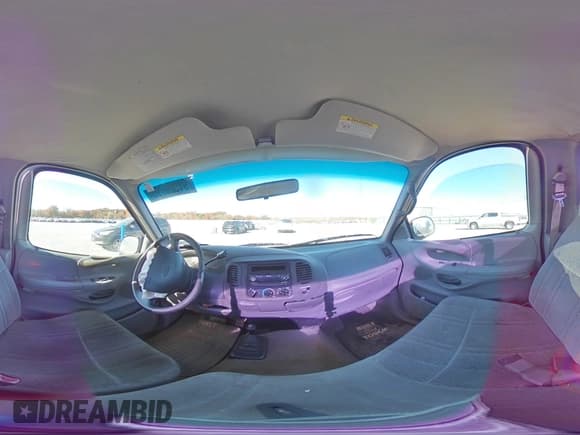 ✅ 1998 Ford F-150 • VIN: 1FTZF18W8WNB32326 • Лот: 91026795. Опубликован ранее на Copart с пробегом 211 073 миль. Бесплатный доступ к архиву аукционных продаж из США и подробный отчёт об истории автомобиля на DreamBid. Изображение 14.