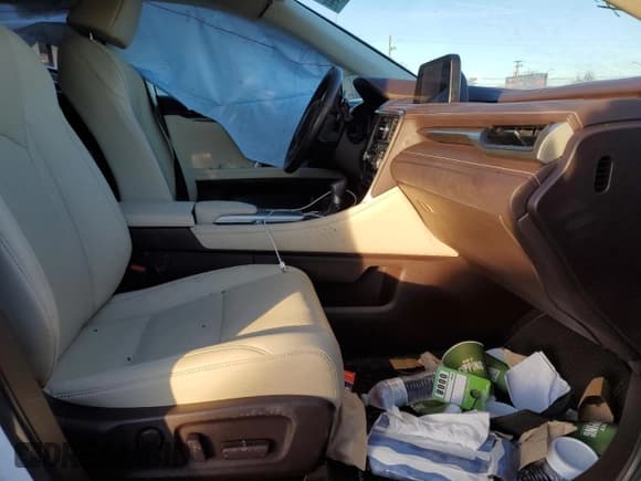 ✅ 2020 Lexus RX 350 • VIN: 2T2AZMDA7LC216910 • Lot: 83312044. Listed on Copart with 57,348 mi. Free auction sales archive from the USA and detailed vehicle history report at DreamBid. Image 7.