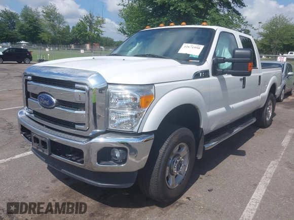 ✅ 2016 Ford F-250 Lariat • VIN: 1FT7W2B64GEC48677 • Lot: 42671950. Listed on IAAI with 157,673 mi. Free auction sales archive from the USA and detailed vehicle history report at DreamBid. Image 2.