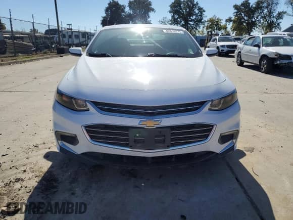 2017 Chevrolet Malibu LT with VIN 1G1ZE5ST2HF108425, listed as a Copart auction lot 82610375 with 124,667 mi miles and Salvage title. Bid and sale history available at DreamBid. Image 5.