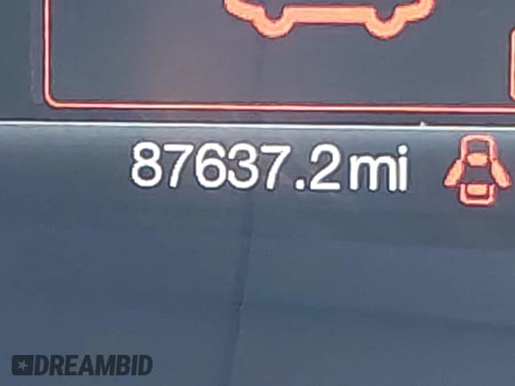 ✅ 2017 Ford Fusion Titanium • VIN: 3FA6P0SU0HR379525 • Lot: 43834410. Wystawiony na IAAI z przebiegiem 87 637 mil. Bezpłatny archiwum sprzedaży aukcyjnych z USA i szczegółowy raport historii pojazdu na DreamBid. Zdjęcie 15.